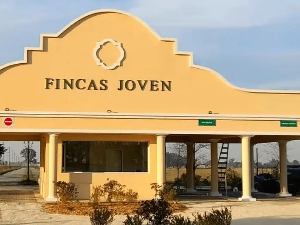 Venta de Lote en el barrio Fincas de San Vicente Joven