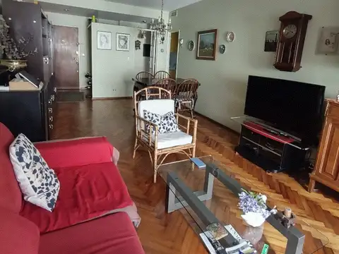 Departamento en Venta - 4 ambientes - USD 195.000