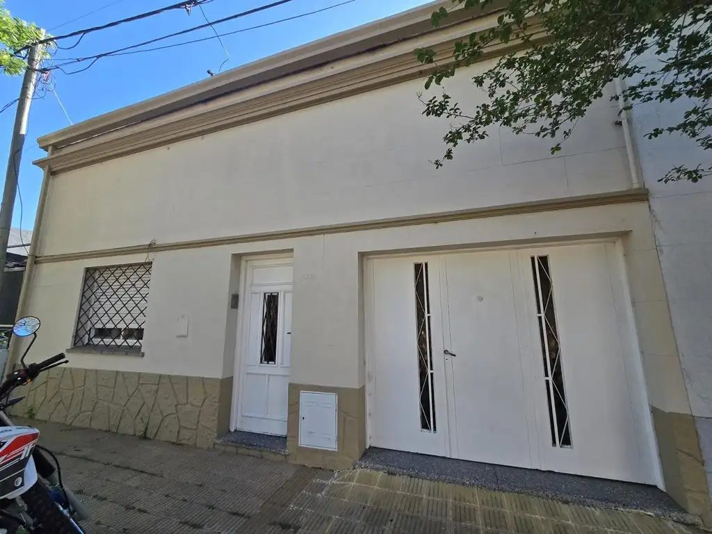 CASA EN VENTA - LA PAZ 4200 - SANTA FE