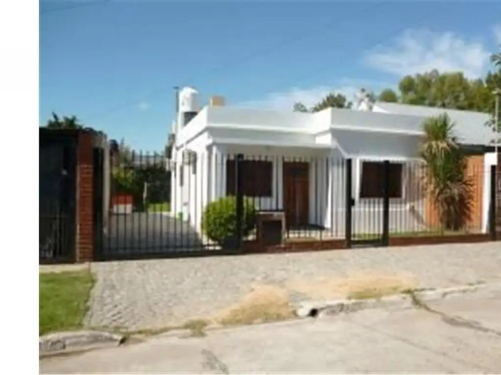 Casa - Venta - Argentina, Malvinas Argentinas - Talcahuano 2800