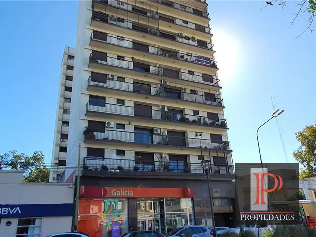 DEPARTAMENTO 3 DORMITORIOS - BANFIELD - OESTE, GRAN BS. AS. SUR