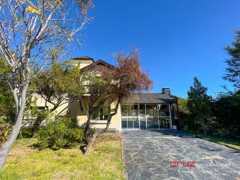 Venta Casa, 175m2, Barrio Las Cascadas, Carpinteria Argenprop