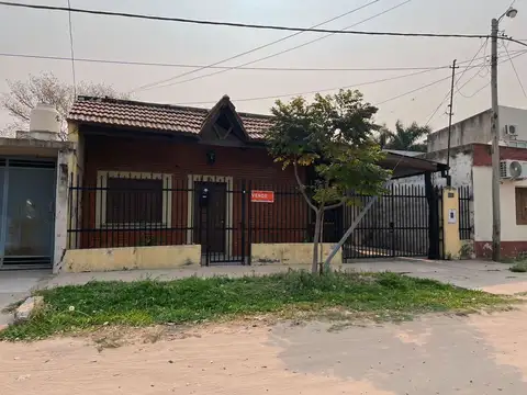 Casa Barrio Chapero - Obligado 2068