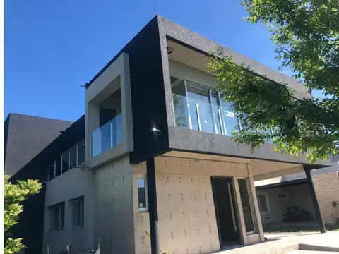 Casa en Venta en Altos de Hudson II - 3 dormitorios