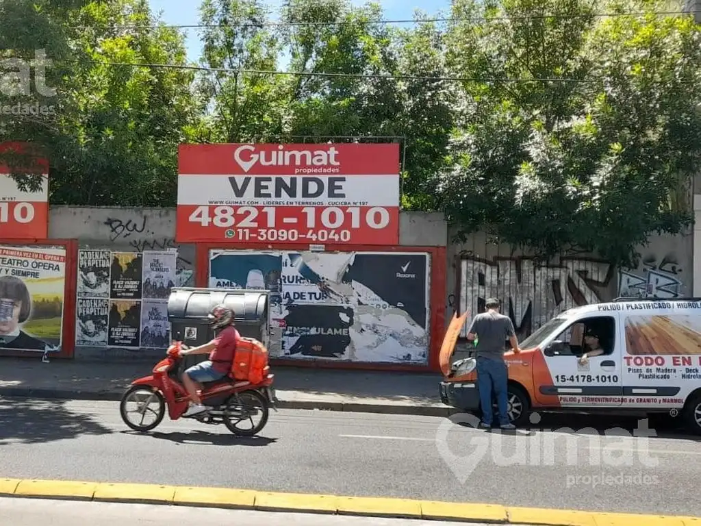 866M2 - DOBLE FRENTE - SALIDA A DOS CALLES - Villa Crespo- Líderes en Terrenos