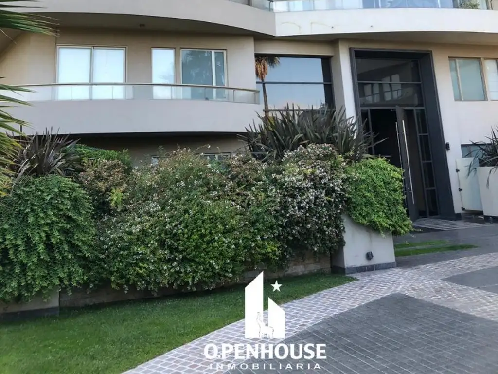 Inmobiliaria Openhouse Vende Departamento de Categoría en Torres Agustinas!