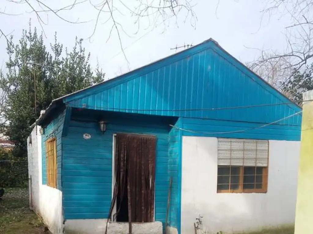 Vivienda sobre Marcos Sastre 963, Burzaco, Alte. Brown