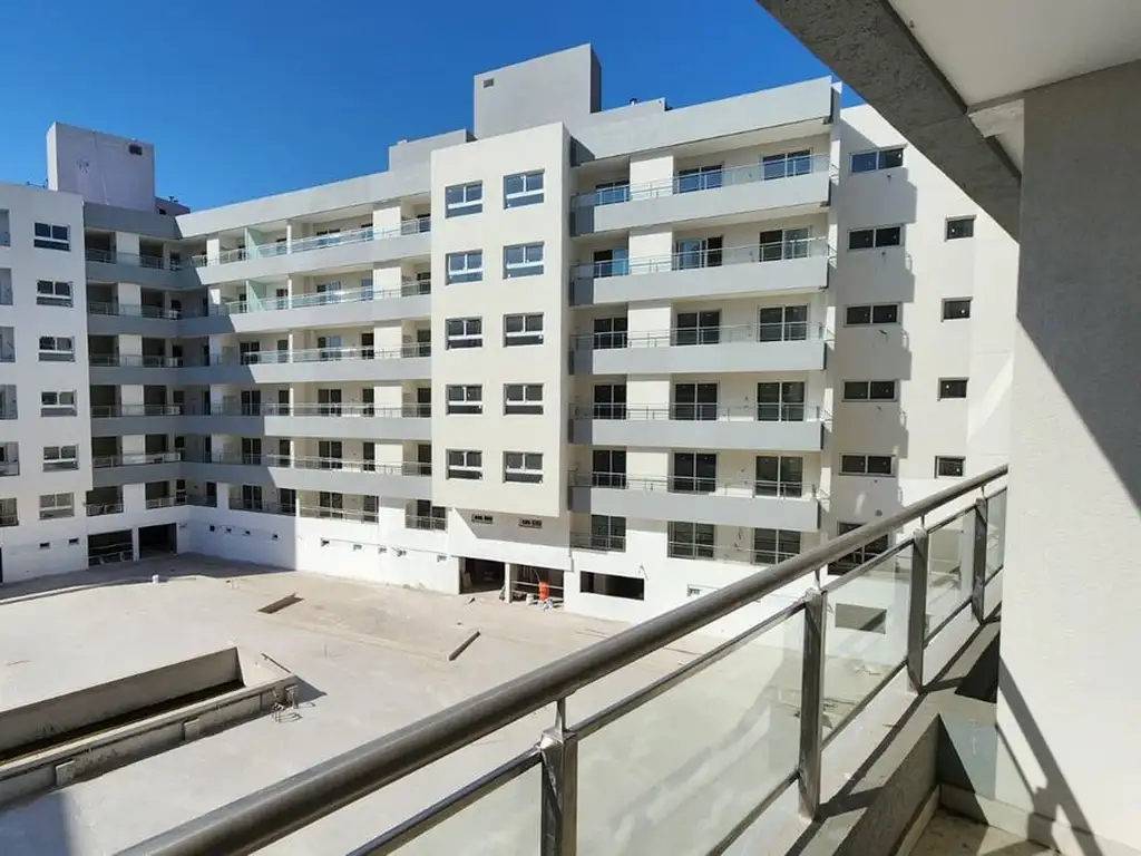 VENTA DEPARTAMENTO 2 AMB CANNING BALCON Y COCHERA