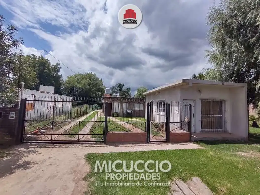 Casa con Local en Venta, Almafuerte 349, Belén de Escobar