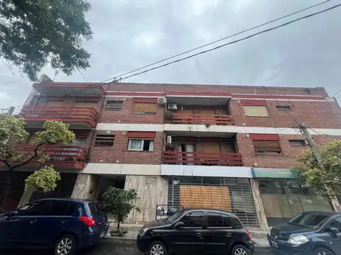 Departamento 2 dormitorios con cochera en Barrio Providencia