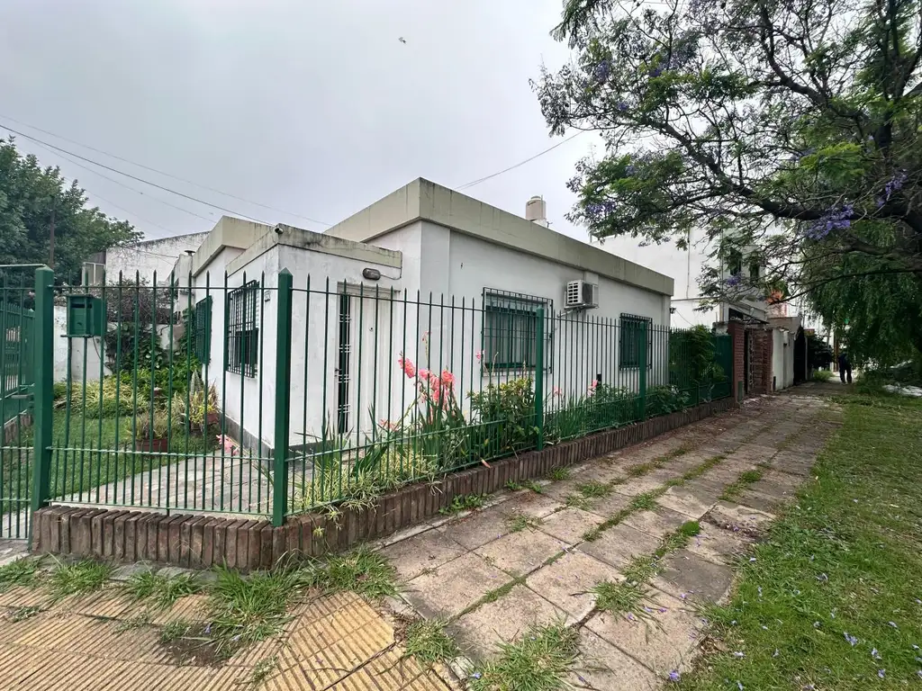 Casa - Alquiler - Argentina, Ituzaingó - Los Pozos 500