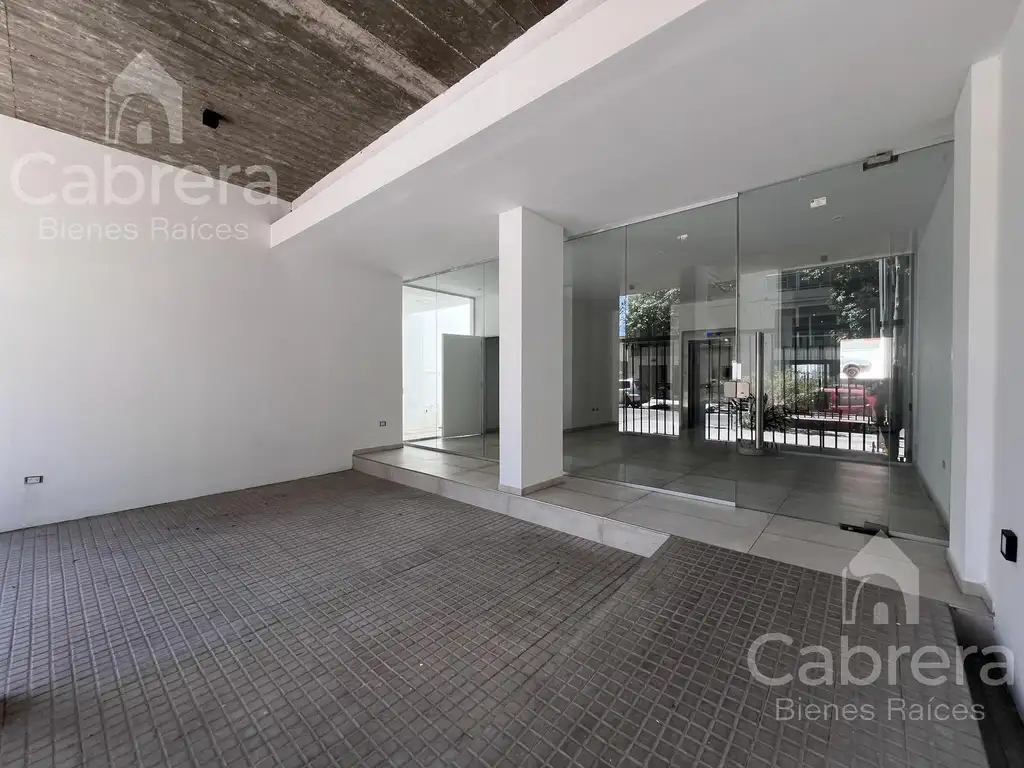 Venta de departamento de 2 dormitorios con 2 cocheras, la Plata