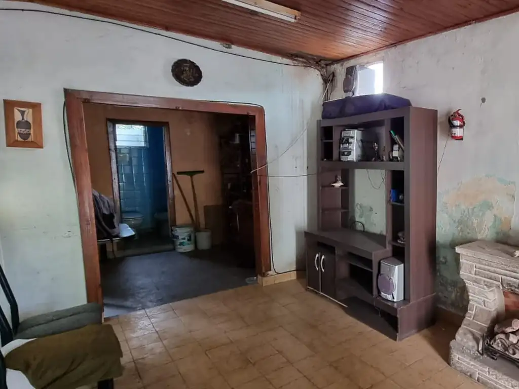 Vendo 2 casas sobre el mismo lote c/ local