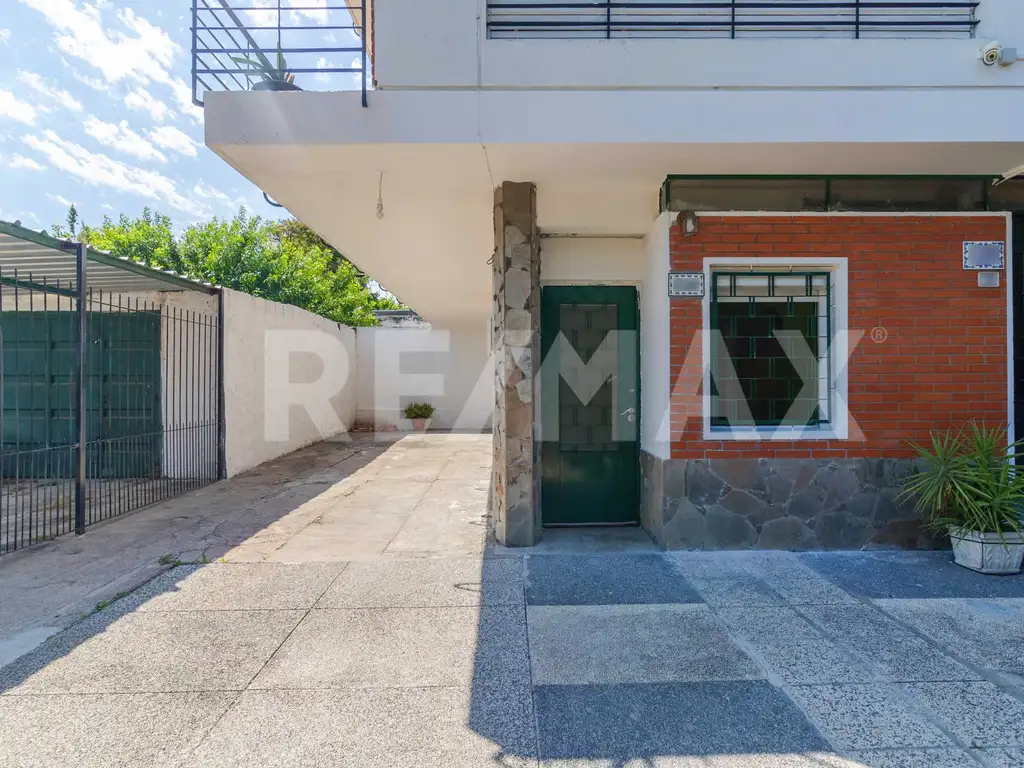 Venta apartamento 2 dormitorios y cochera Sayago