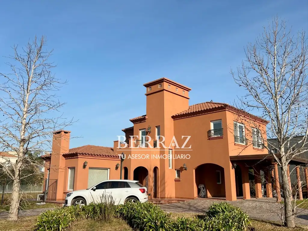 Casa venta 5 ambientes Haras Santa María Los Robles Escobar lote de 929 m2