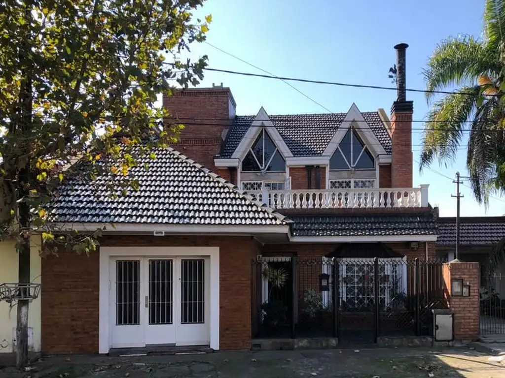 Casa - Venta - Argentina, Berazategui - CALLE 155 2222