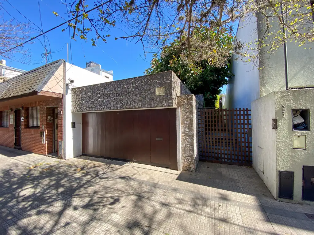 Casa en Venta en La Plata [Cod: -]