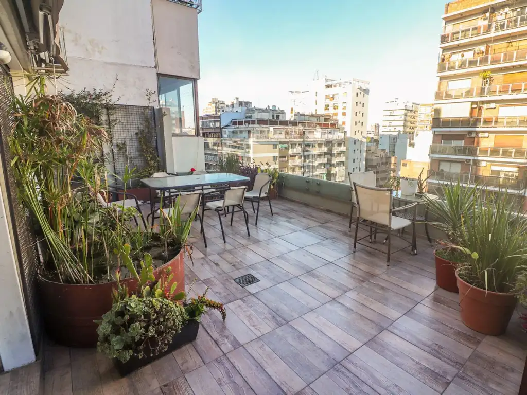 EXCELENTE DUPLEX 4 AMB - PISO ALTO - VISTA ABIERTA - TERRAZA