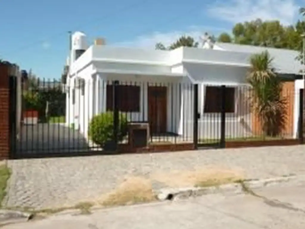 Casa - Venta - Argentina, Los Polvorines - Talcahuano 2800