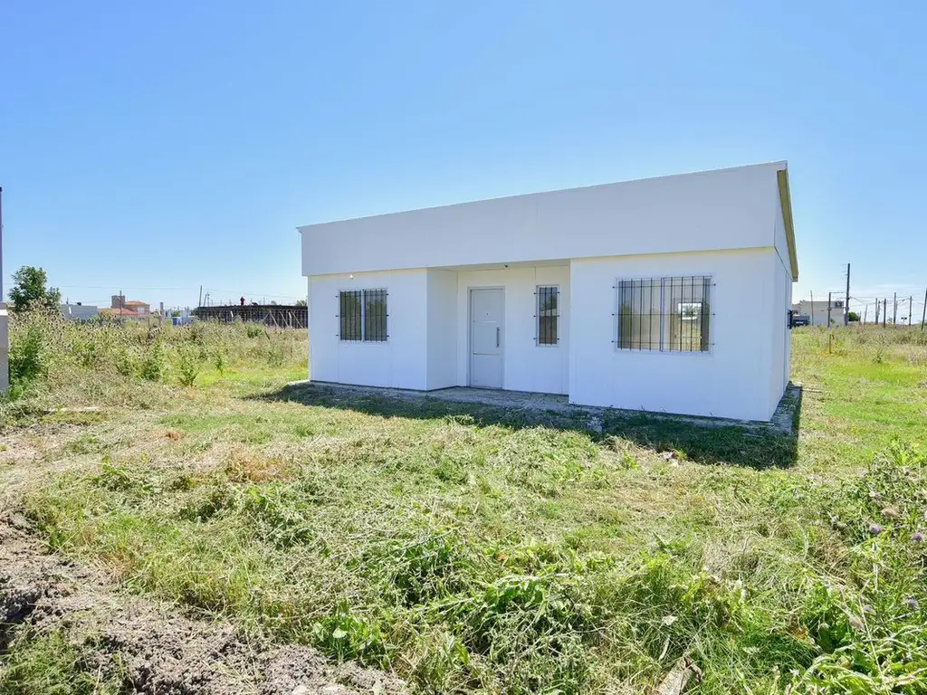 CASA EN VENTA EN VILLA CASTELLS 2 DORMITORIOS