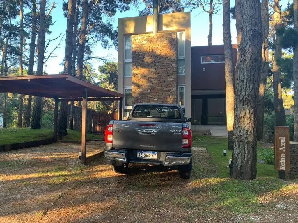 Casa a la Venta en Mar Azul