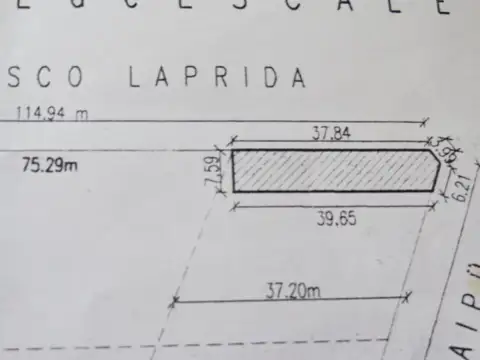 V. Lopez. Av Maipu esq Laprida Condominio de 6 locales y PH P Alta de vivienda c cochera