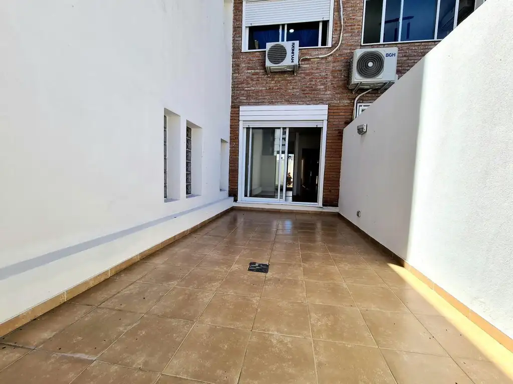 venta departamento 1 dormitorio patio comodin parque españa