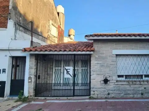 CASA PARA 5 PERSONAS ZONA UNZUE