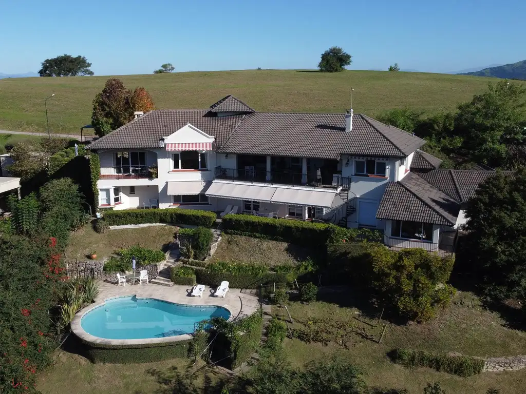 Espectacular Casa en Altos de San Lorenzo