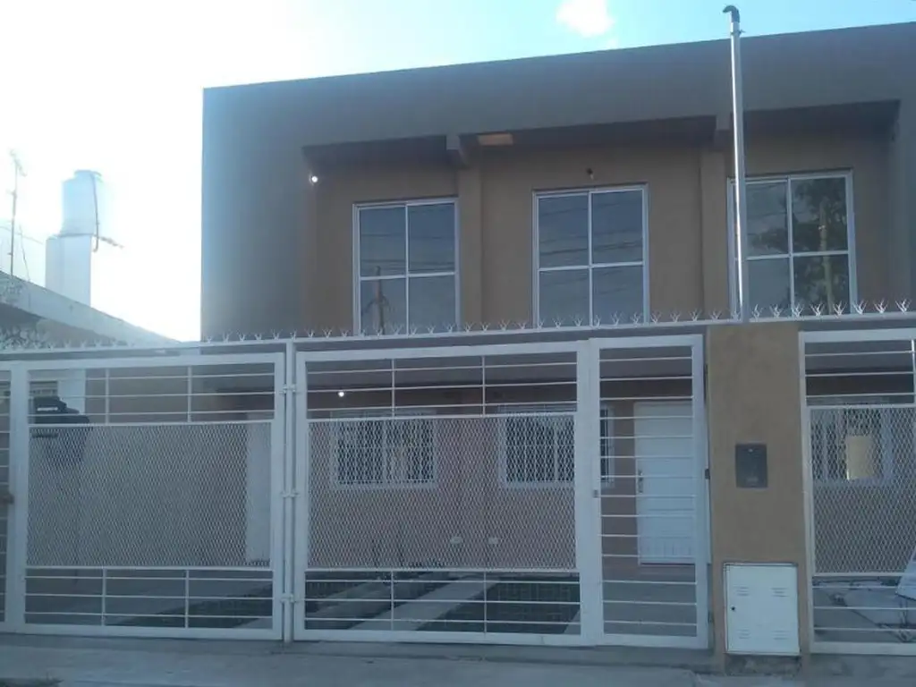 Duplex a la venta en Ituzaingo Norte.