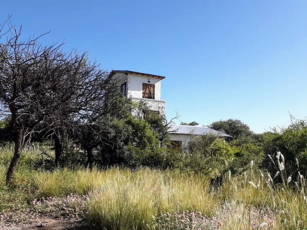 Casas en venta con vista abierta y franca al Cerro Uritorco