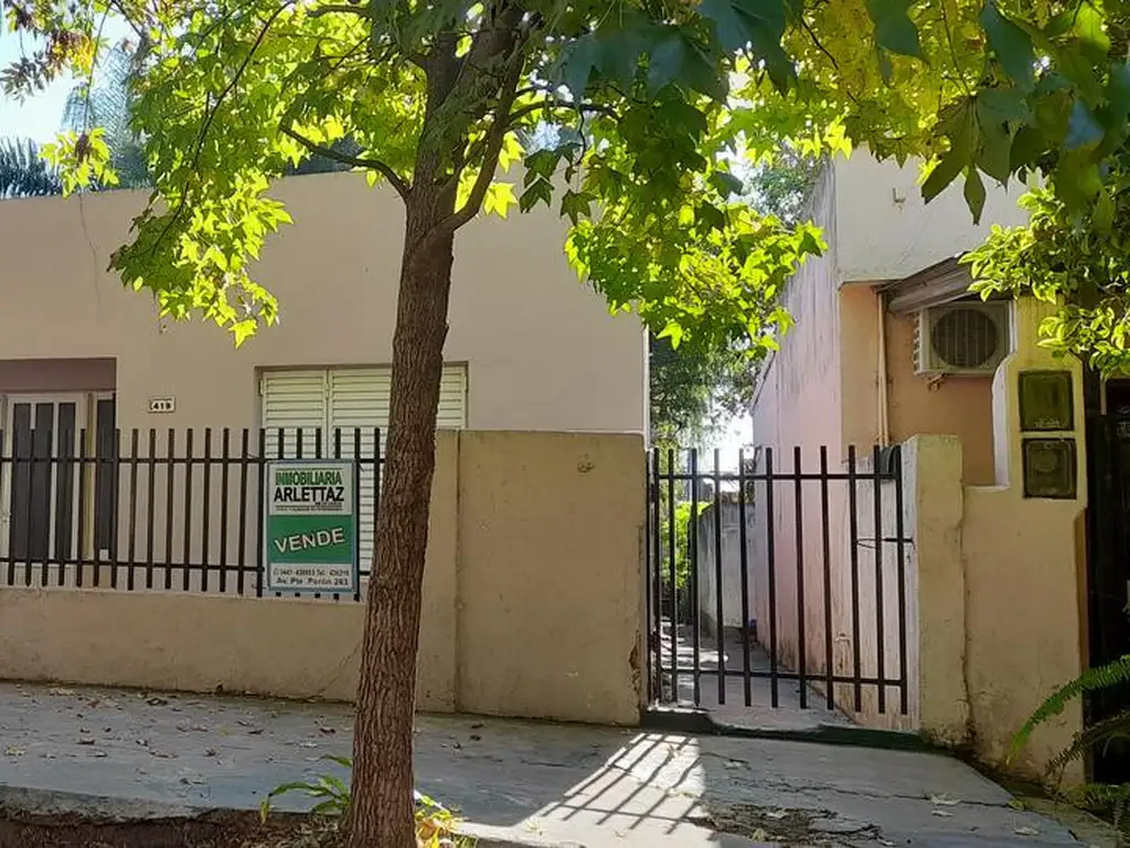 CASA a la VENTA: ubicada en 3 de Febrero 419 - Colón Entre Ríos