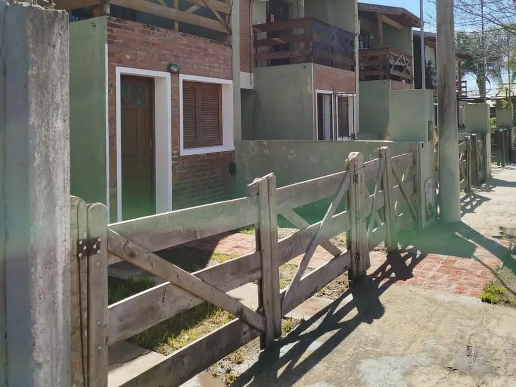 Dúplex en venta - 2 Dormitorios 2 Baños - 85mts2 - San Pedro