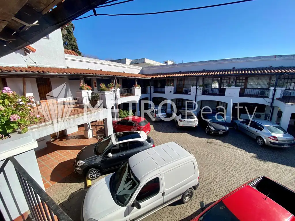 Local en  venta Martinez sobre Avenida Fleming