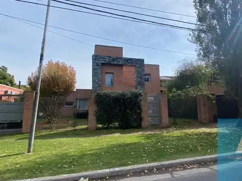 Venta casa Bella Vista