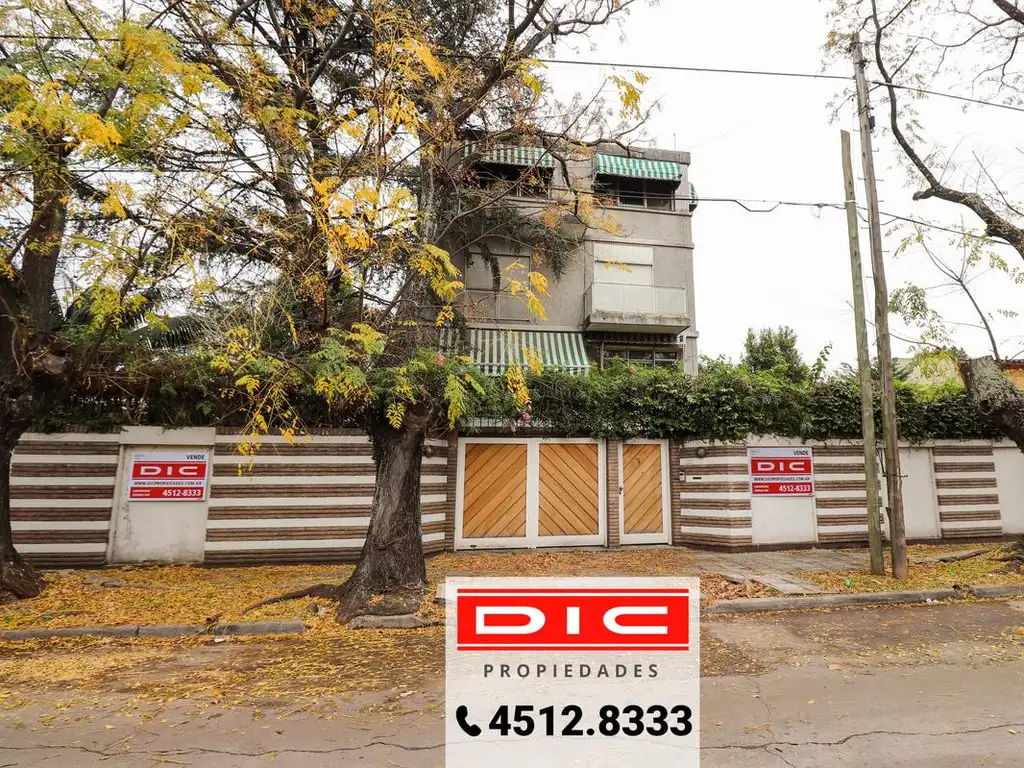 Casa 7 dormitorios Venta  - San Andres