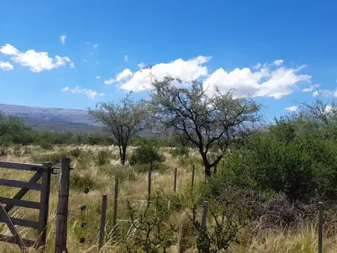 TERRENO EN LAS MARAVILLAS