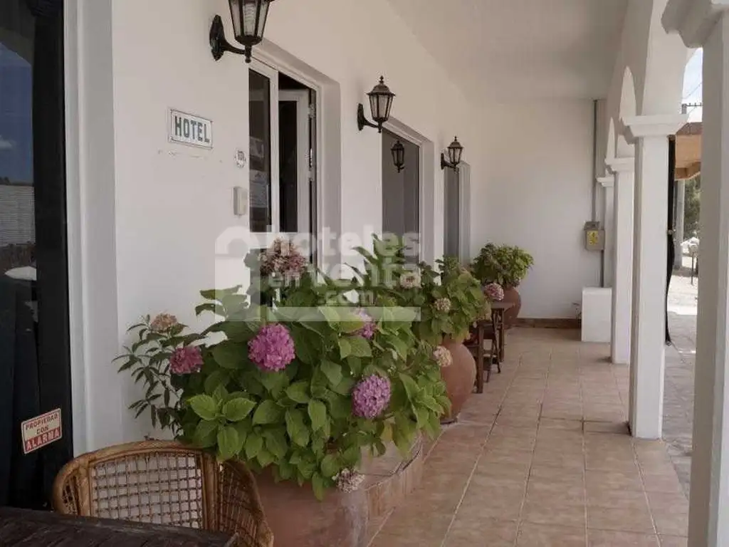 Hotel Posada en Venta - Muy buena ubicación - 22 Hab - 50 Plaz