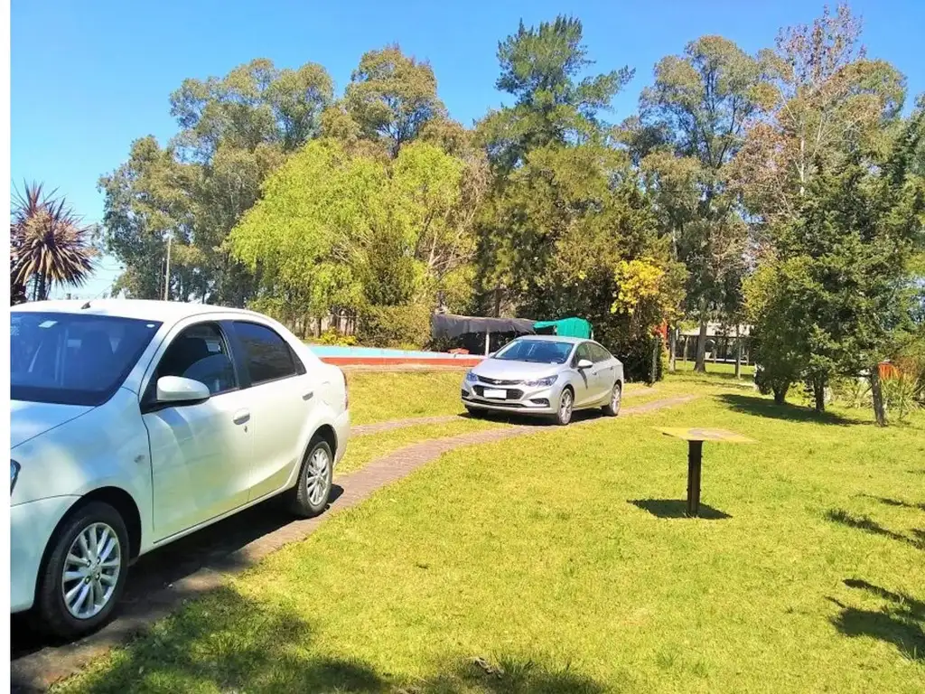 CASA QUINTA VENTA   SOBRE GRAN LOTE CON IMPORTA