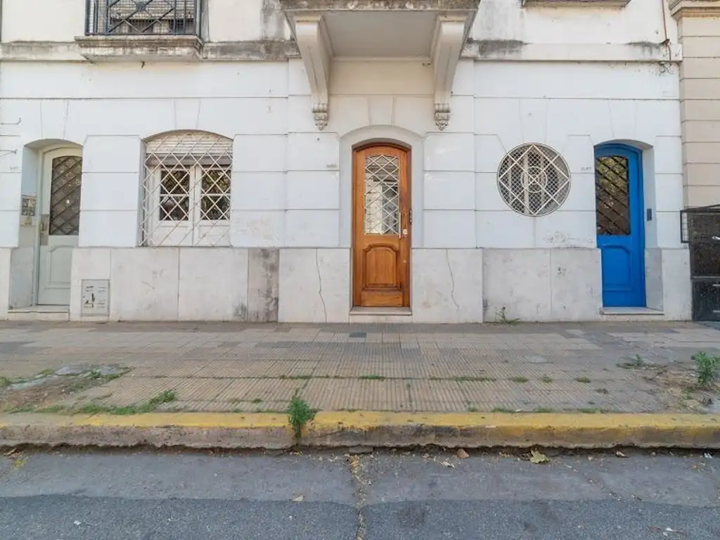 CASA PH EN VENTA - 3 DORMITORIOS- MICROCENTRO- SANTA FE