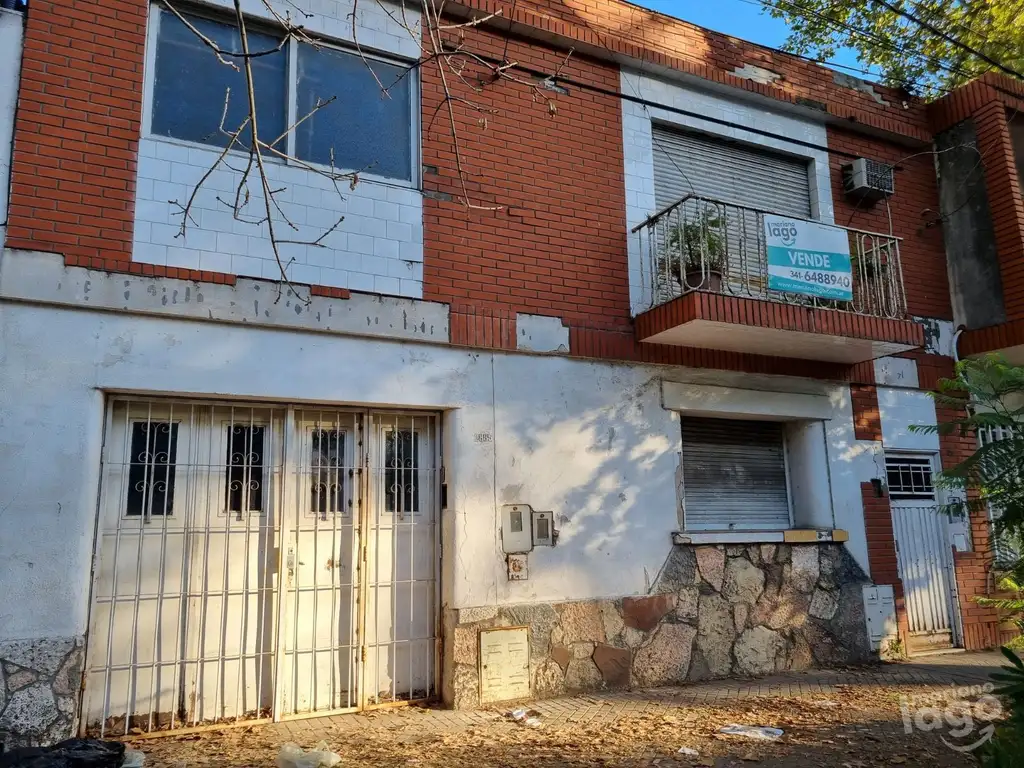 Casa planta alta en venta de 2 dormitorios en Barrio Parque