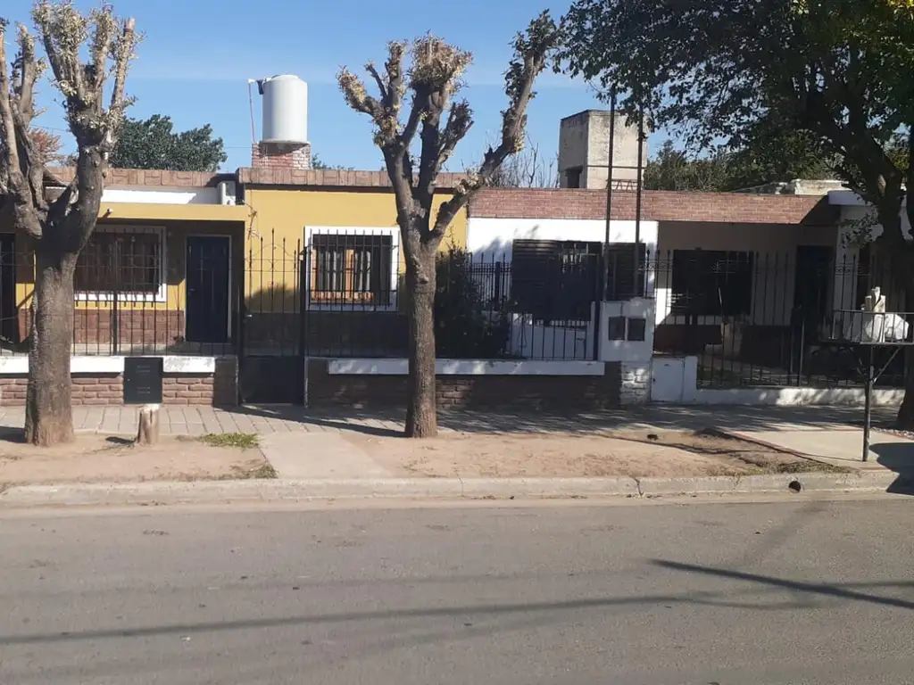 VENDO Hermosa casa en Marques de Sobrente!