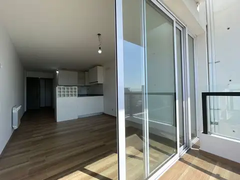 VENTA MONOAMBIENTE DE CATEGORIA - HAEDO SUR - Foto 0