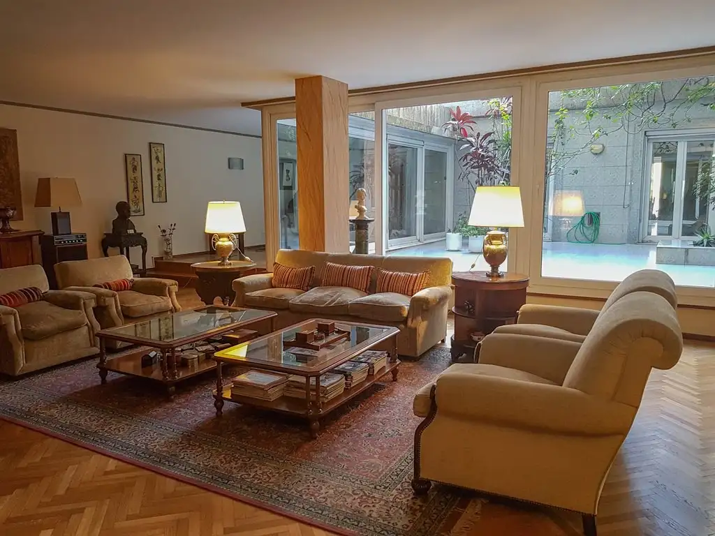 Departamento en Venta - USD 690.000