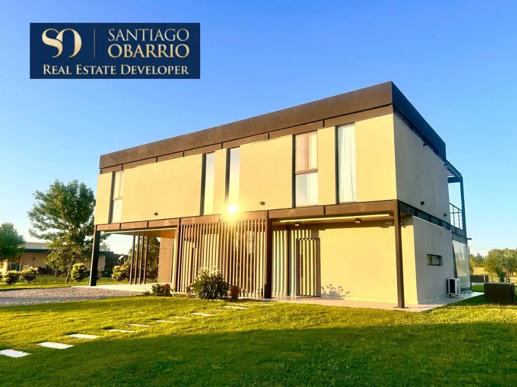 Venta casa en Medal - Espectacular oportunidad en Lote al Golf