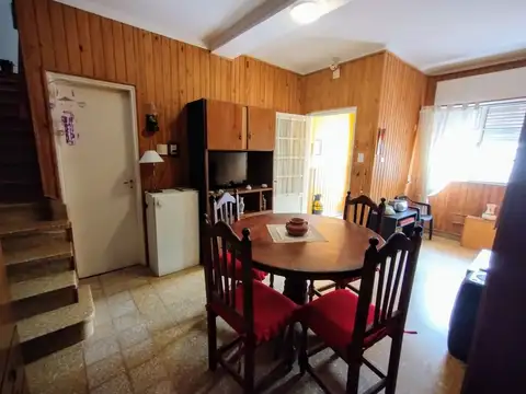 VENTA DE CASA EN PH, DOS DORMITORIOS C/COCHERA