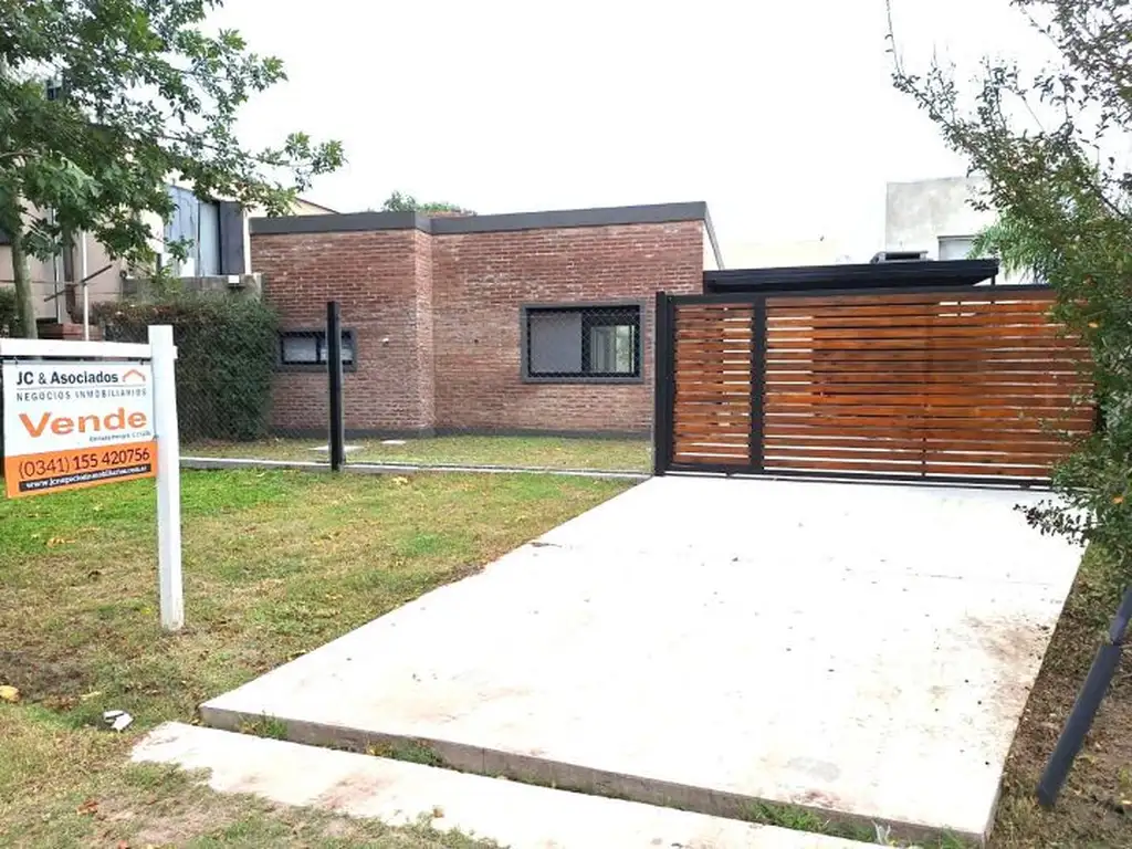 CASA EN VENTA RIO TUNUYAN 883- ROLDAN