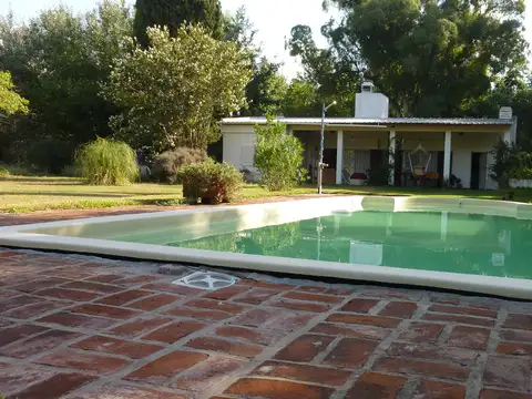 HERMOSA CASA QUINTA. DUEÑO DIRECTO VENDE