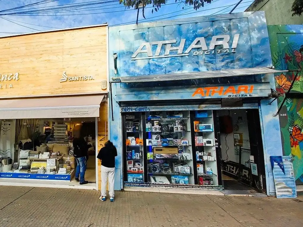 Venta local comercial sobre calle 12