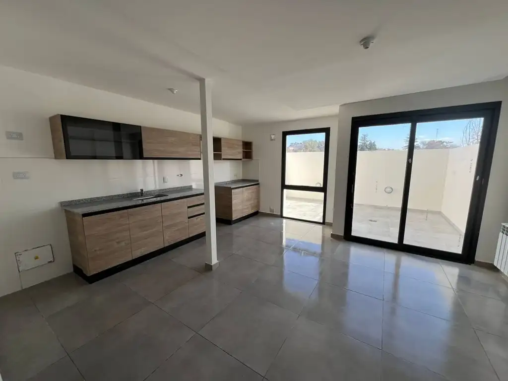 VENTA DUPLEX 2 DORM CARLOS PAZ CENTRO A ESTRENAR